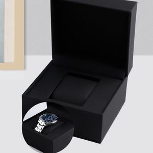 Cajas y Estuches para Relojes de Cuero PU Negro Mate Cuadrados de Alta Gama, Resistentes al Polvo, con Logotipo Personalizado en Estampado en Caliente Dorado y Plateado - Product Image 6