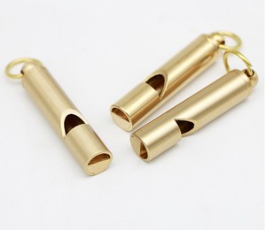 Sifflet de survie classique pour l'extérieur, équipement tactique de chasse, sécurité, urgence, randonnée, en laiton durable - Product Image 5