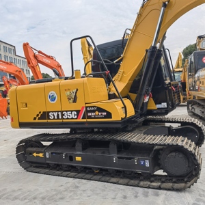Excavatrice de SANY SY135 13 tonnes pour le projet de construction - Product Image 5