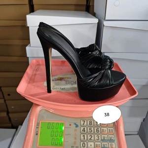 Mules <span class=keywords><strong>da</strong></span> <span class=keywords><strong>Donna</strong></span> in Ecopelle Nera con Nodo e Plateau, Tacco a Spillo Ultra Alto 16cm, <span class=keywords><strong>Scarpe</strong></span> Estive di Tendenza per Feste ed Eventi Serale - Product Image 2