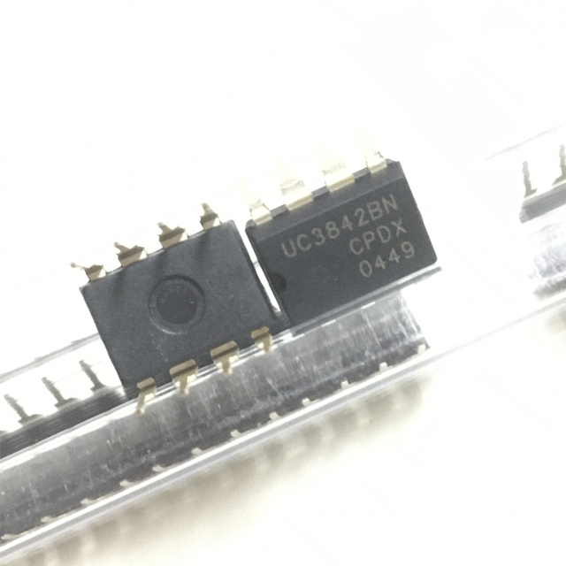 UC3842BN  Integrated Circuit  UC3842BNG  DIP-8  IC  AC-DC  3842BN