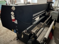 Impresora DTF Xeda de 24 pulgadas de segunda mano con 4 cabezales de impresión I3200 A1, máquina de impresión por transferencia para camisetas con agitador de cinta Zhou de 60 cm y secador