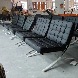 Sillón <span class=keywords><strong>Barcelona</strong></span> de Ocio Tapizado en Cuero con Estructura en X de Acero Inoxidable Pulido para Sala de Estar, Venta al por Mayor de Fábrica - Product Image 1