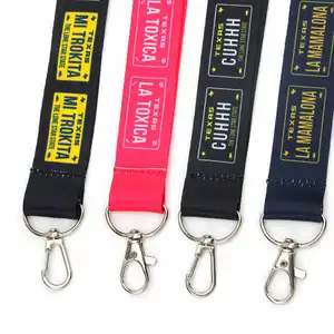 Produsen Langsung Perdagangan Jaminan Hadiah Promosi Custom Multi Color Keychain Gantungan Kunci Dudukan Safety Polyester Leher Tali Lanyard