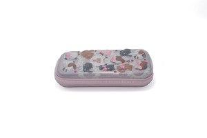 Funda Protectora Universal de PU con Cremallera y Diseño 3D de Dibujos Animados, Resistente al Desgaste, Colores y Logotipo Personalizables, 23x10x4.5CM - Product Image 4
