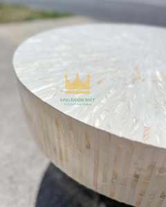 Table basse de luxe faite à la main avec incrustation de nacre-Table artisanale décorative pour salon ou chambre à coucher - Product Image 2