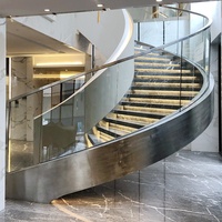 Escalier incurvée en acier style marbre à LED, jouet pour enfants en acier avec certification ISO