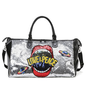 Sac de voyage en cuir à écailles de <span class=keywords><strong>poisson</strong></span> imperméable et tendance, sac de sport à paillettes, bandoulière réglable, fermeture éclair, cosmétiques - Product Image 3