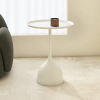 Tabouret de luxe doré moderne Petit mobilier pour le salon Base en métal doré Table d'appoint pour canapé rond