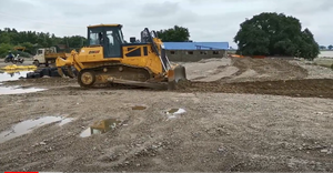 รถเกลี่ยดิน DH17-C2 170hp จาก Shantui - Product Image 6