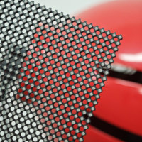 Pantalla LED Transparente Holográfica 3D Adhesiva P2.5 de Tamaño Personalizado para Ventanas de Vidrio
