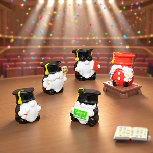 Adorables Figuras de Gnomos de Graduación en Miniatura 3D de Resina, Adornos para Regalos de Graduación, Manualidades para Jardín de Hadas y Decoración del Hogar - Product Image 1