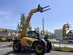 XC6-3007V Telehandler 3 Ton Capacity 7M Reach Powerful Deutz Engine Compact Telescopic Forklift 4x4 Multi-Function Ready - Product Image 1