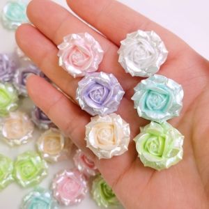 100 Breloques Fleurs en Résine Colorées Adorables pour Slime, Jouets pour Filles, Bricolage, Scrapbooking, Nail Art, Décoration de Coques de Téléphone - Product Image 1