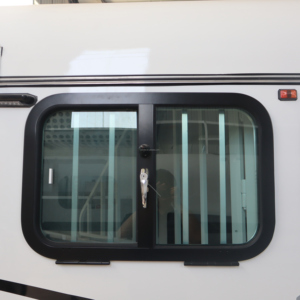 Remorque à chevaux double Elite Custom Straight Load avec armoire intégrée pour le transport équin en UE - Product Image 4