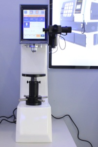 Durómetro Universal HRC HV HB Escala <span class=keywords><strong>Brinell</strong></span> <span class=keywords><strong>Rockwell</strong></span> <span class=keywords><strong>Vickers</strong></span> para Materiales Metálicos - Product Image 6