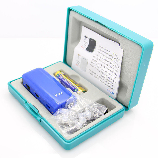 Analog Pocket Model Plastic Hearing Aids-White & Green Made in China Cheap Price for Elderly