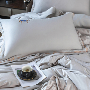 Oemcustom Tinh Khiết Cotton Quilt Set Với <span class=keywords><strong>Pony</strong></span> Thêu Cá Nhân Sang Trọng Comforter Bộ Đồ Giường Cho Khách Sạn Tất Cả Các Mùa Mềm Ngủ - Product Image 6