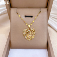 Collier pendentif cœur MAMAN en acier inoxydable plaqué or, résistant à l'eau et inaltérable, best-seller TikTok de Fanhua Jewelry