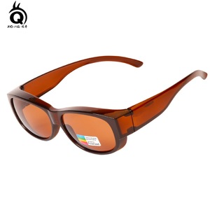 Gafas de Sol para Hombre Xqhd, Montura de PC, Lentes Tácticas Polarizadas con Protección UV400 Tipo 3 para Conductores - Product Image 3