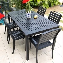 Juego de mesa de comedor de madera impermeable para jardín, mesa y sillas de comedor familiares, muebles de exterior modernos de madera para comedor al aire libre. - Product Image 2