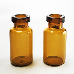 Botella de Vidrio Borosilicato Ámbar Estéril de Baja y Media Transparencia con Tapón de Goma Serigrafiado para Medicamentos - Product Image 1