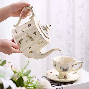 Ensemble théière et tasses à <span class=keywords><strong>café</strong></span> en céramique style rétro européen, motif papillon crème, bord doré, vaisselle de thé de l'après-midi, cadeau - Product Image 3