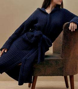 Mewah Hotel & Spa bordir sutra murni Jepang wafel katun murni Unisex jubah mandi bertudung OEKO-TEX bersertifikat - Product Image 1