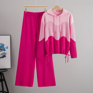 Nuovo Completo da <span class=keywords><strong>Donna</strong></span> Autunno Inverno, Set Due Pezzi Casual alla Moda con Felpa con Cappuccio e Inserti in Rete e <span class=keywords><strong>Pantaloni</strong></span> - Product Image 4