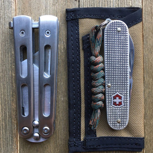 Wholesale Outdoor Camping EDC <b>Tool</b> <b>Kit</b>, Oxford Cloth <b>Tool</b> Bag, Flint and Steel Storage Bag, <b>Small</b> Flashlight Waist Bag - Product Image 3