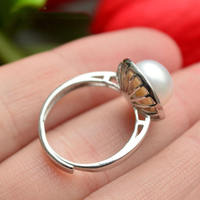 Bague disque réglable en argent sterling 925 9-9.5mm en nacre et zircon micropavé