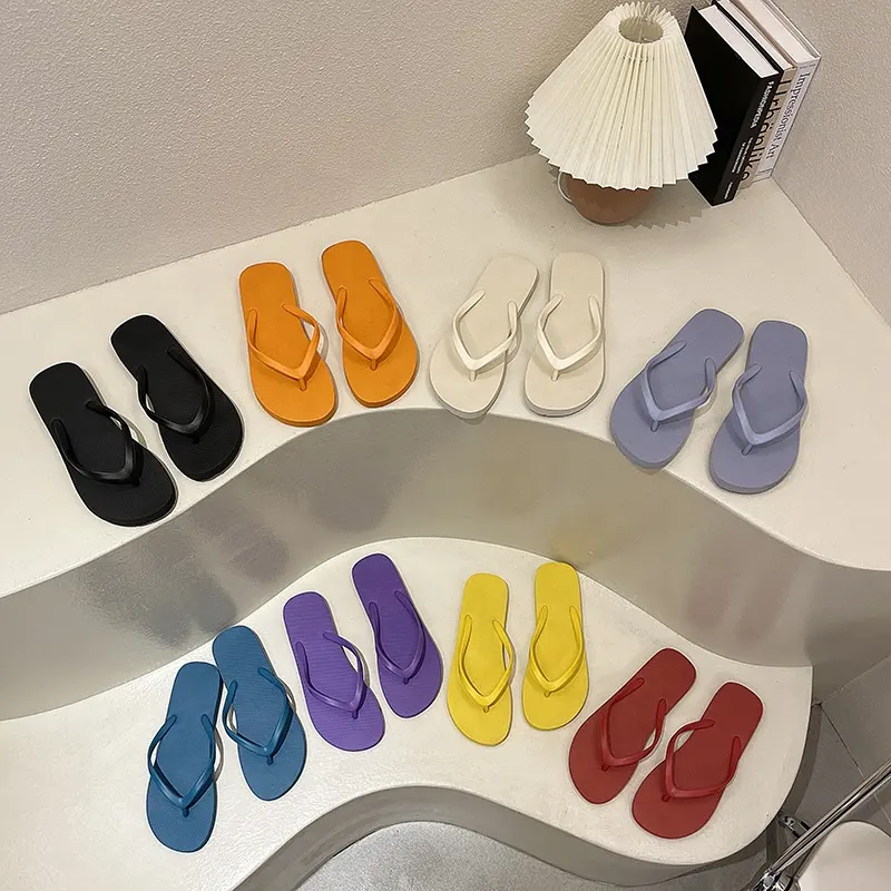 Wholesale fashion summer sugar-colored rubber sole slides slippers sandals customized print flip flops