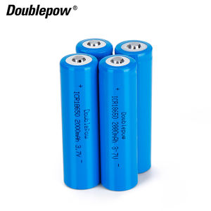 Yüksek kapasiteli 18650 <span class=keywords><strong>3</strong></span>.7V 2000mAh Li-Ion şarj edilebilir lityum pil 10C 20A oranı Golf arabaları elektrikli scooter denizaltılar - Product Image 2