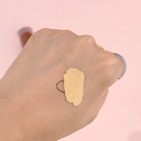 Crème correctrice liquide personnalisée, longue tenue, imperméable, minérale, couvrance totale, éclaircissante, fini mat naturel, correcteur liquide en marque privée