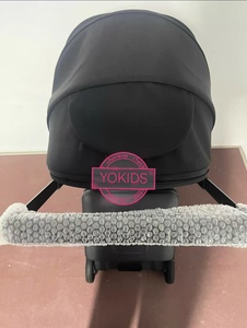 Passeggino Pieghevole Stile Valigia con Ruote Girevoli Adatto per Bambini e Bambine, Design Sedile Bimbo Tipo Bagaglio - Product Image 6