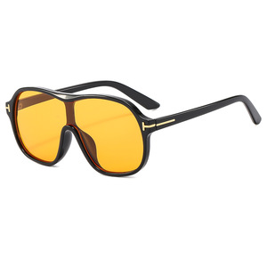 <b>Sunglasses</b> Square <b>Oversized</b> T Shape Black Frame PC Lens UV400 Women Fashion - Product Image 3