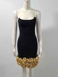 Vestido europeo y americano para mujer, vestido sexy sin tirantes con dobladillo floral tridimensional, vestido de noche con vendaje elástico. - Product Image 1