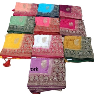 Vêtements Ethniques Indiens de Designer Collection Pour Femmes Cosmos Viving Travail Manuel Saree Prix de Gros - Product Image 1