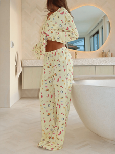 Pyjama personnalisé à manches longues en modal doux avec imprimé fruits, col à revers, vêtements de détente confortables, pyjama en bambou pour femmes, ensemble - Product Image 3