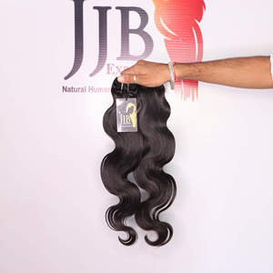 El cabello humano crudo teje los paquetes con cierre Paquetes de cabello ondulado húmedo y profundo Paquetes de cabello humano ondulado indio del templo - Product Image 2