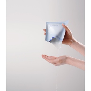 [Isntree] Masque en tissu à l'acide hyaluronique ultra basse molécule (10 unités) pour une hydratation profonde et des fibres repulpantes - Product Image 3