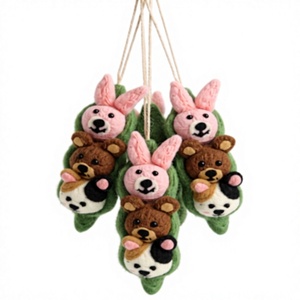Meilleur ensemble d'animaux en laine certifiée 100% faits main de l'Himalaya (lapin, ours, panda) pour décoration murale de Noël, écologique - Product Image 1
