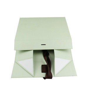 Wholesale Custom Made Heavy-Duty High-End Foldable Magnetic <b>Paper</b> Rigid Gift Box Flat <b>Pack</b> Recyclable Cosmetic Jewelry Apparel - Product Image 3