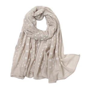 Moda puntos redondos protector solar suave chal nuevo estilo algodón Lino bufanda regalo Hijab chal bufanda para mujer - Product Image 1