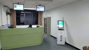 Touch-Kiosk des elektronischen Warteschlangen managements ystems für den Ticket automaten des Bank warteschlangen verwaltungs systems