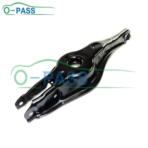 Bras de commande inférieur arrière OPASS pour <span class=keywords><strong>AUDI</strong></span> A3 III RS3 <span class=keywords><strong>TTS</strong></span> Q2 SEAT ATECA SKODA KAROQ OCTAVIA VW Golf Sportsvan Variant 5Q0505311D - Product Image 1