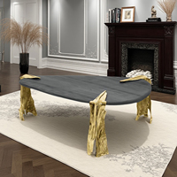 Table basse en laiton de forme spéciale, design italien de luxe, créative, écologique, durable, design moderne pour maison de luxe