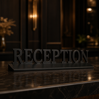 Support de logo métallique personnalisé pour bureau, luxe, chrome, premium, pour table de réception d'hôtel, effet miroir 3D, résistant aux intempéries IP65, utilisation en intérieur