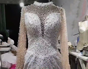 Robes de mariée africaines grande taille sexy en dentelle à col halter avec perles, sequins, cristaux, appliques florales et drapés – Prix usine - Product Image 5