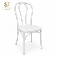 Chaise en plastique durable de style Thonet pour événements extérieurs, hôtels, restaurants, mariages et fêtes